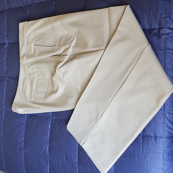 Talbot's Women's Chinos - Unlined Size 16 - Picture 1 of 7